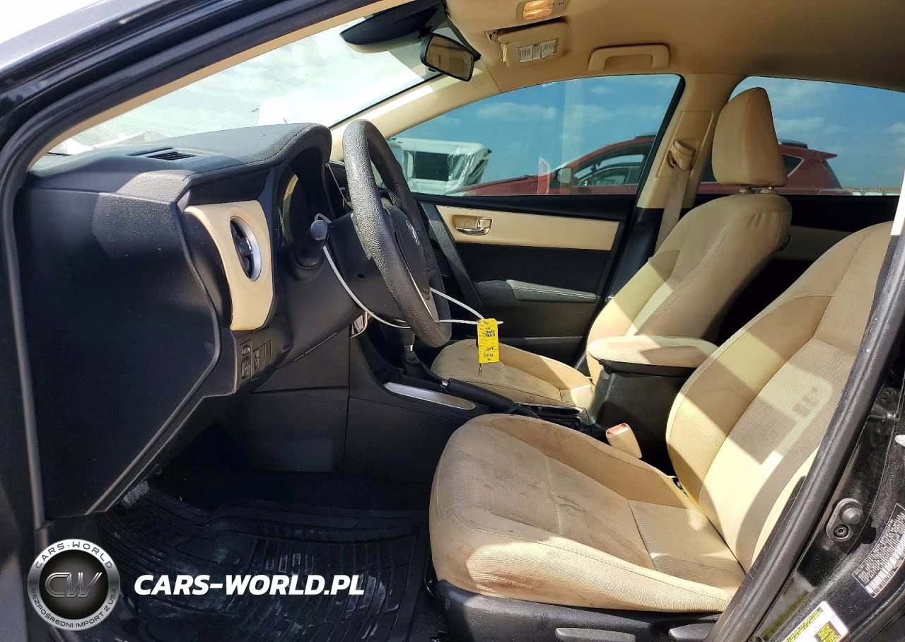 2017 Toyota Corolla Le VIN:5YFBURHE4HP665826 - 7