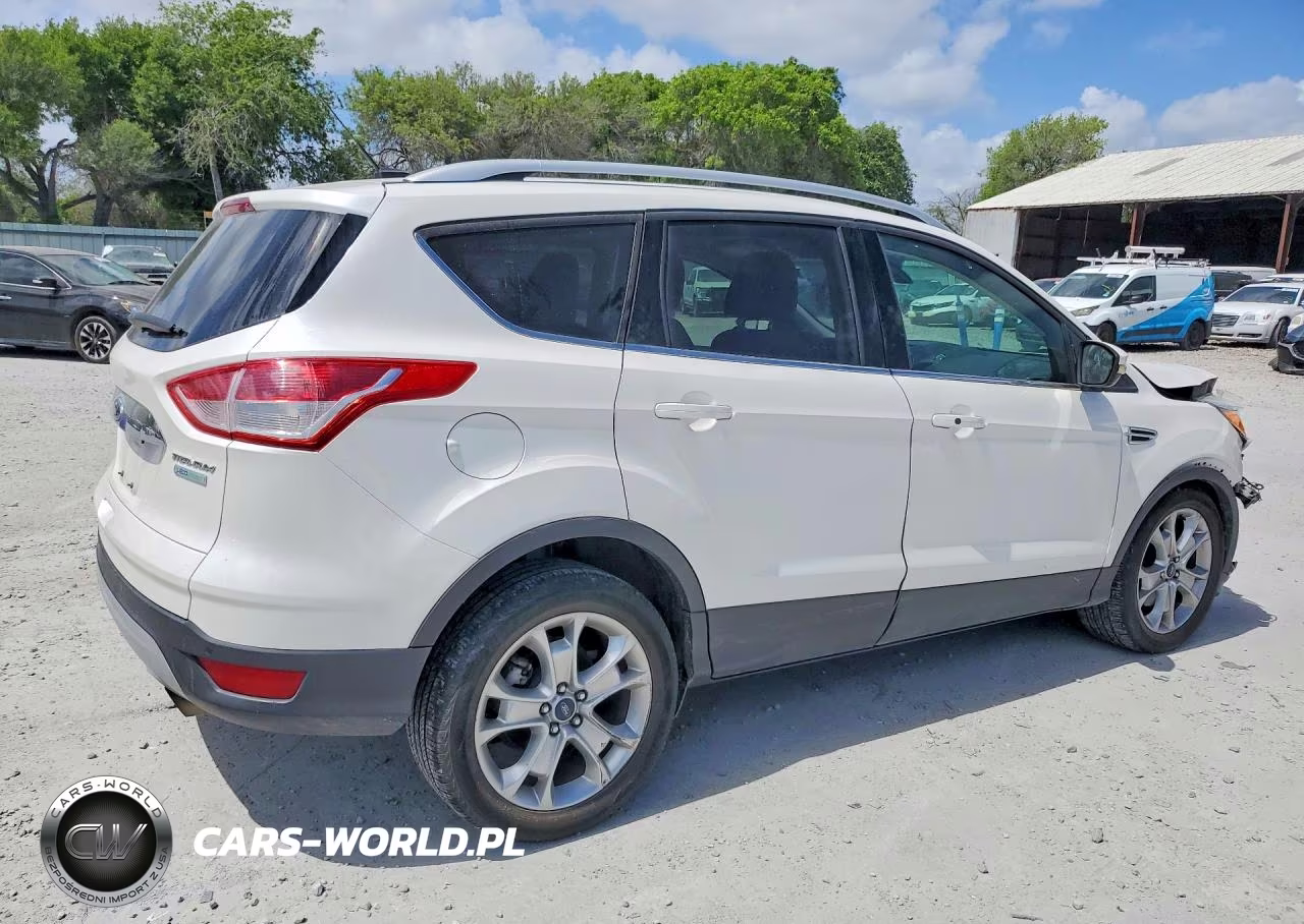 2015 Ford Escape Titanium VIN:1FMCU0J9XFUC61499 - 3