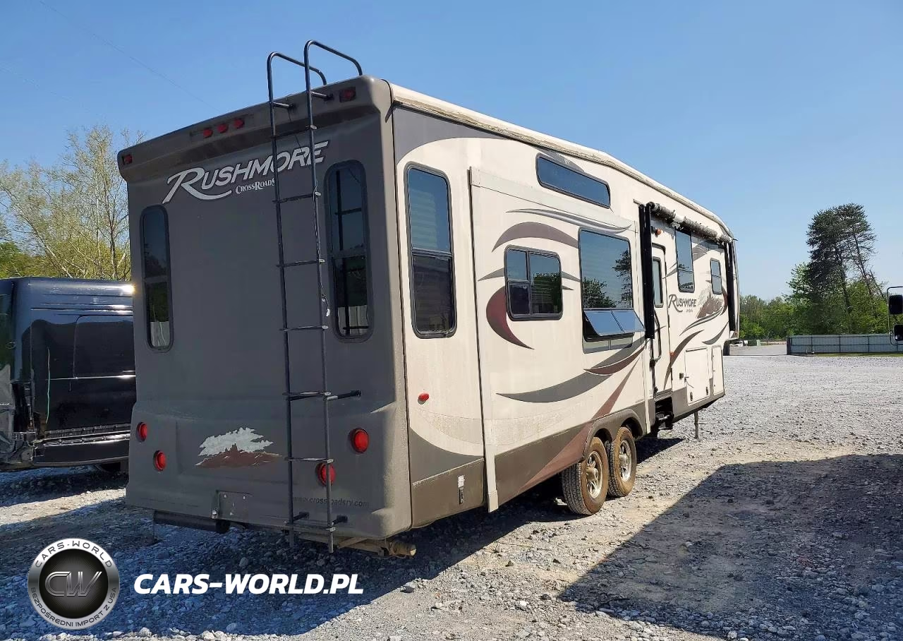 2011 Cross Roads Rushmore Camper VIN:4V0FC3523BG002256 - 4