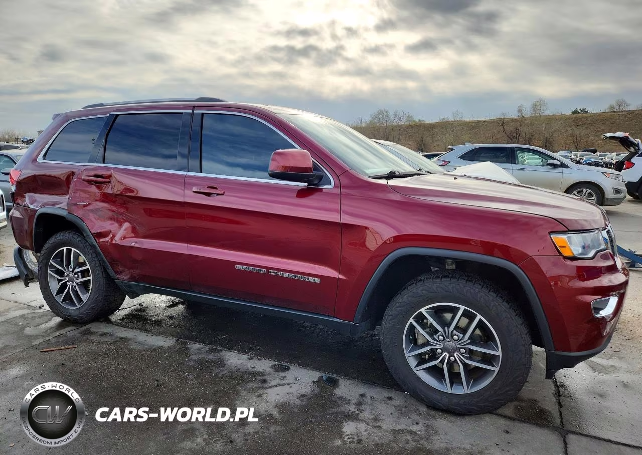 2019 Jeep Grand Cherokee Laredo VIN:1C4RJFAG3KC548112 - 4