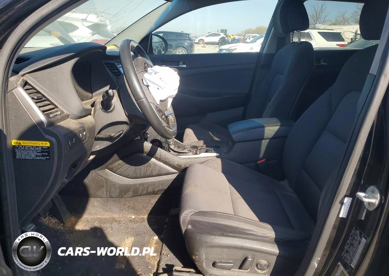 2017 Hyundai Tucson Value VIN:KM8J33A26HU549263 - 7
