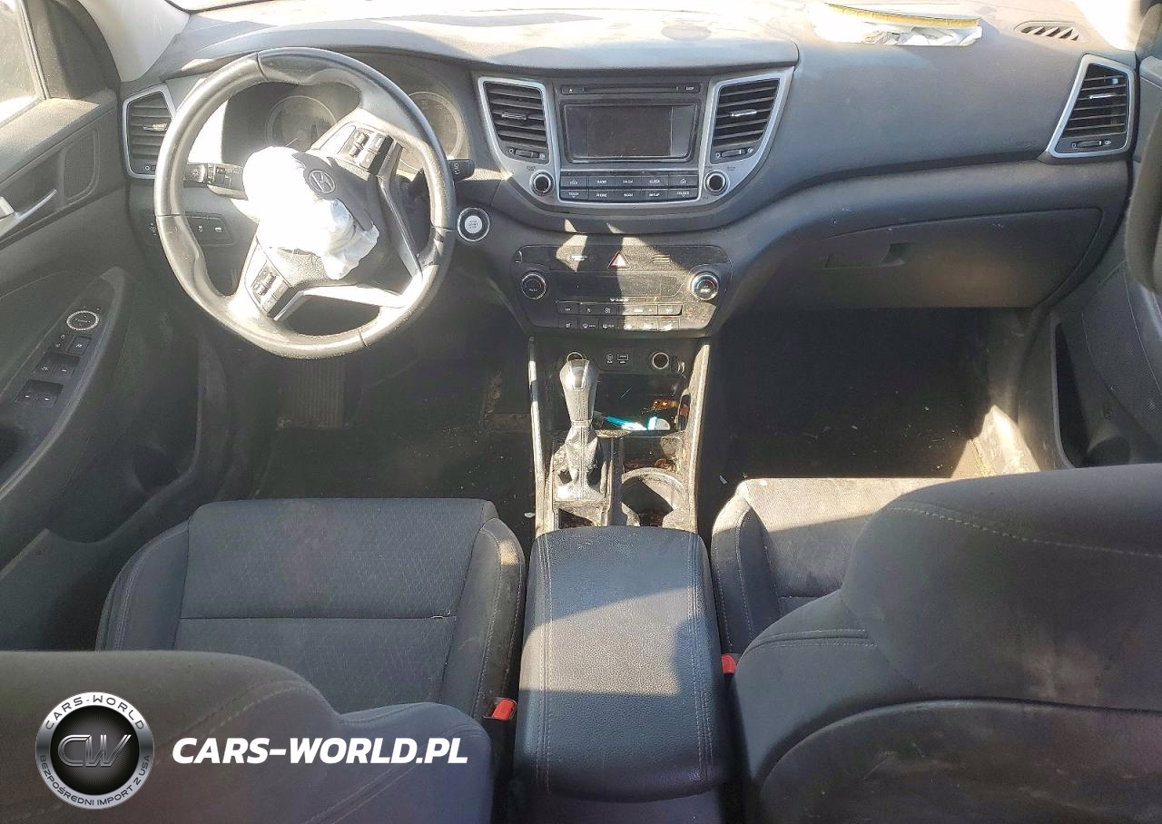 2017 Hyundai Tucson Value VIN:KM8J33A26HU549263 - 8