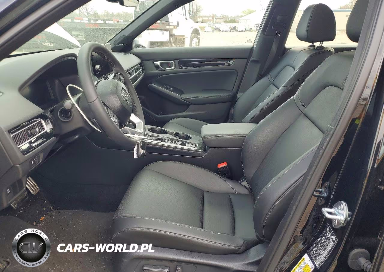 2026 Honda Civic Sport Touring VIN:JHMFL4H98TX001421 - 7