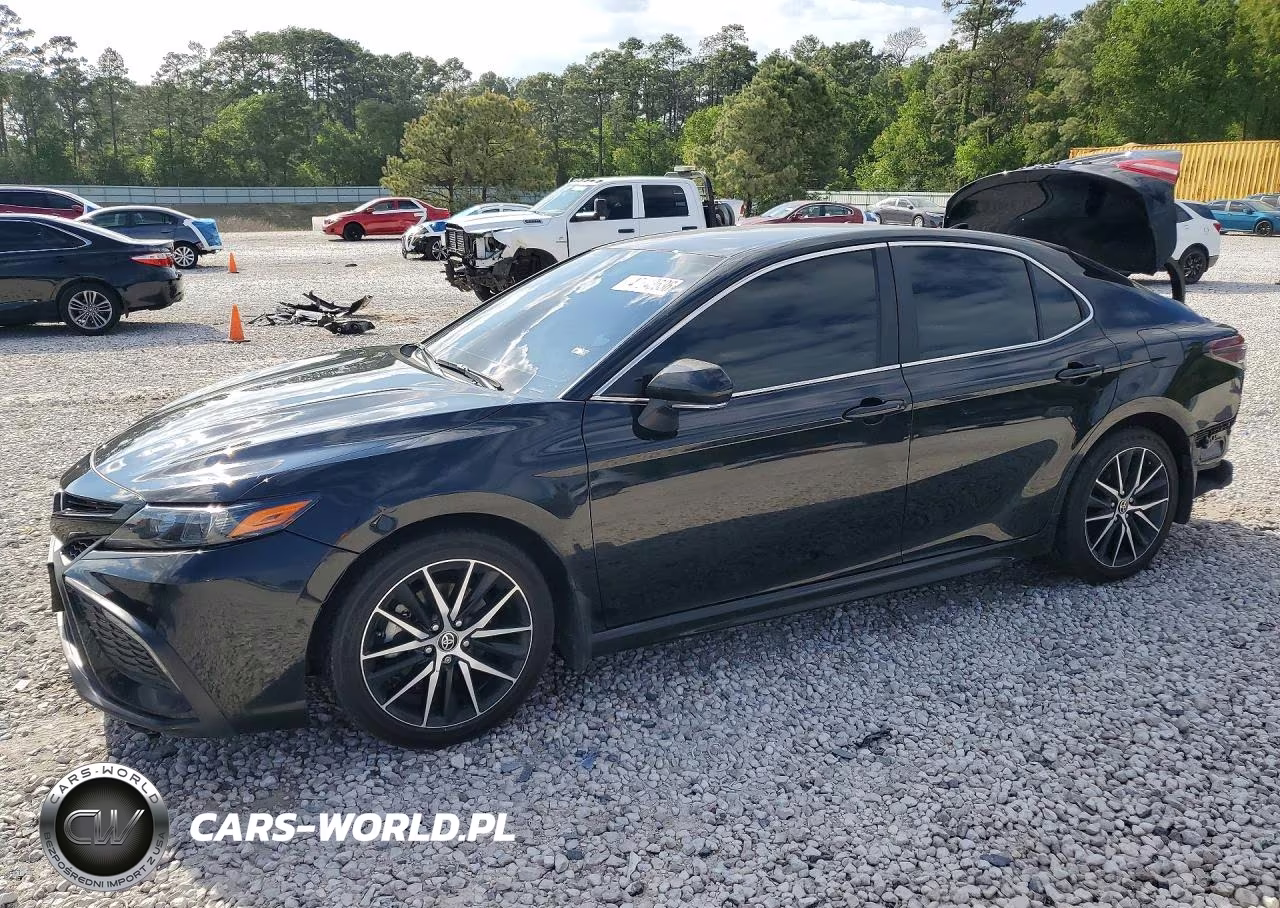 2022 Toyota Camry Se