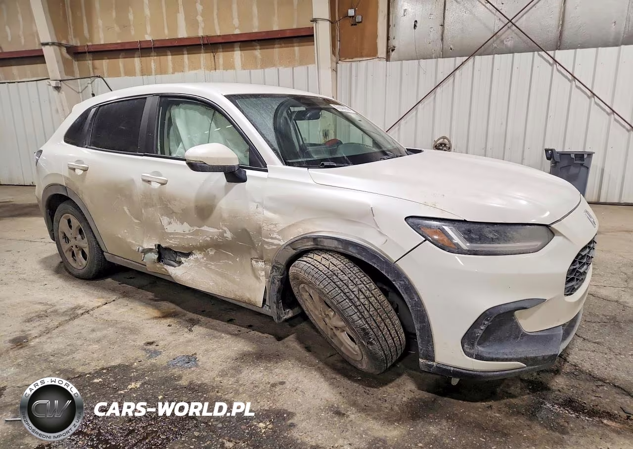 2023 Honda Hybrid VIN:3CZRZ1H36PM715240 - 4