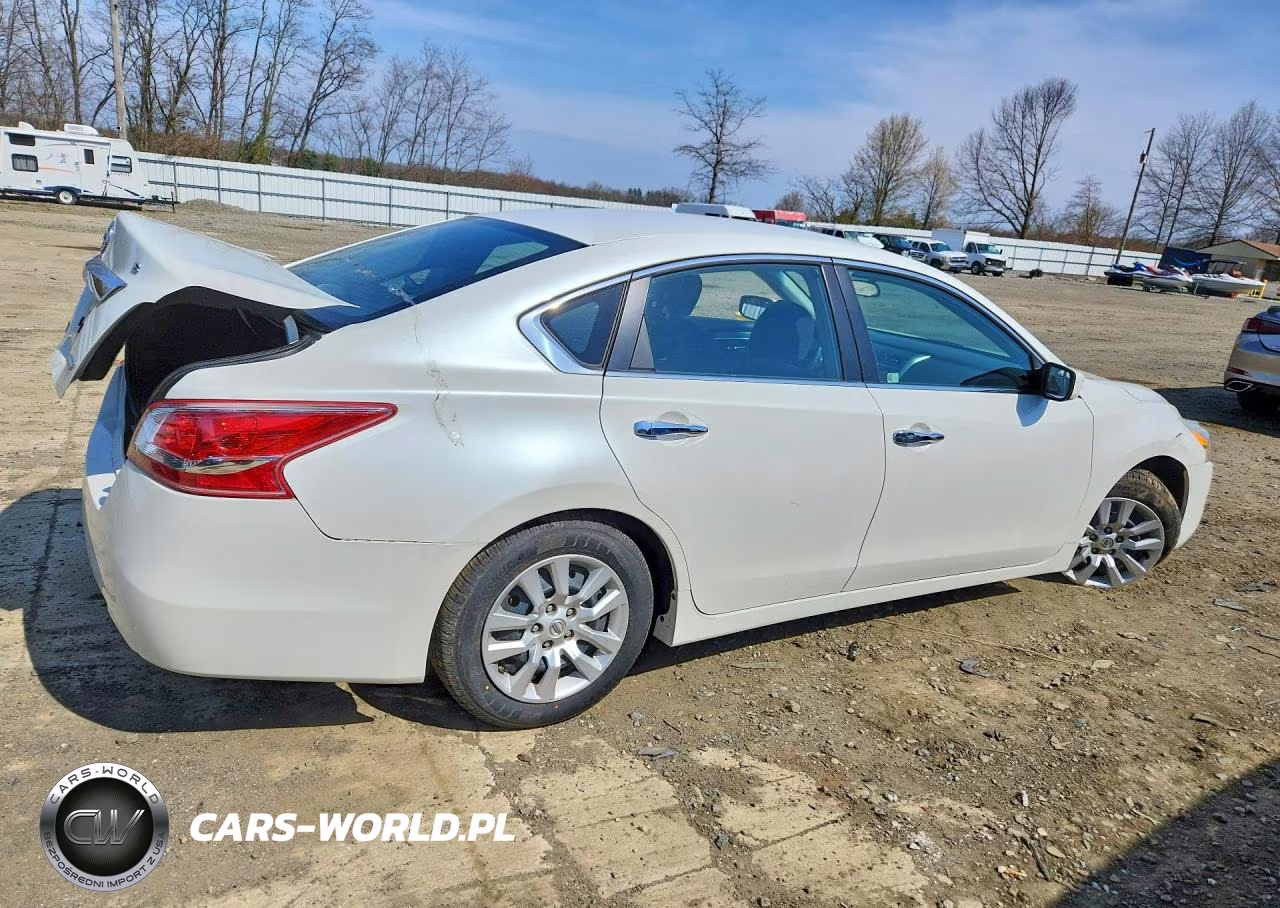2013 Nissan Altima 2.5 VIN:1N4AL3AP7DC294239 - 3