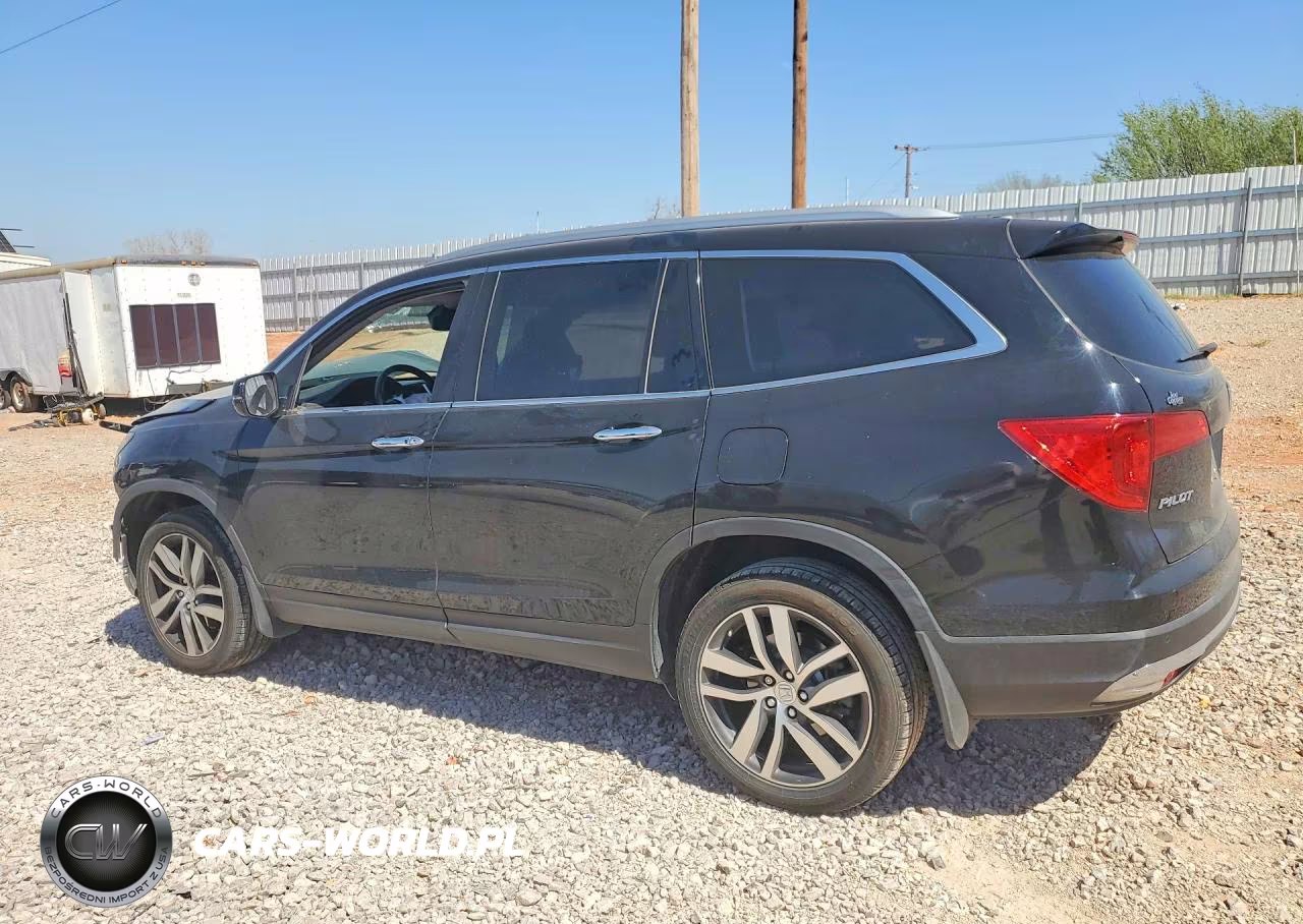 2018 Honda Pilot Elite VIN:5FNYF6H07JB003229 - 2