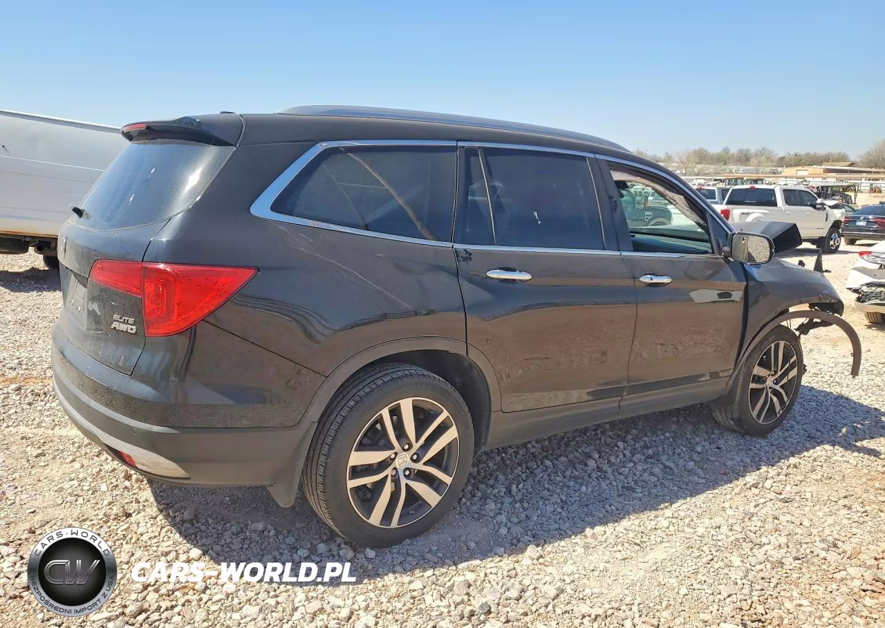 2018 Honda Pilot Elite VIN:5FNYF6H07JB003229 - 3