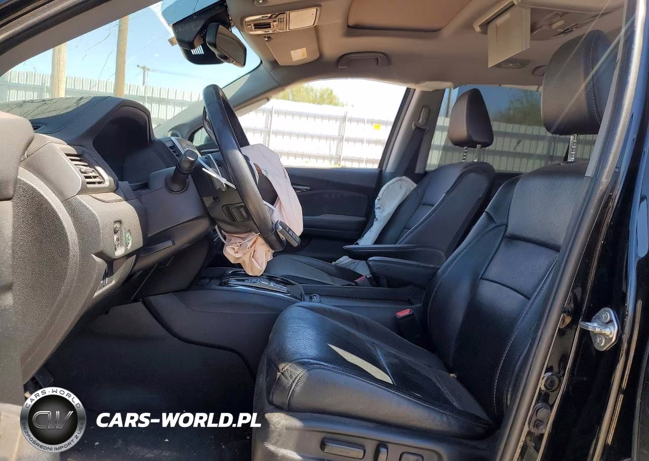 2018 Honda Pilot Elite VIN:5FNYF6H07JB003229 - 7