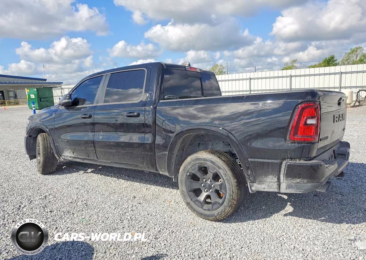 2025 Ram 1500 Big Horn VIN:1C6SRFFP8SN699400 - 2