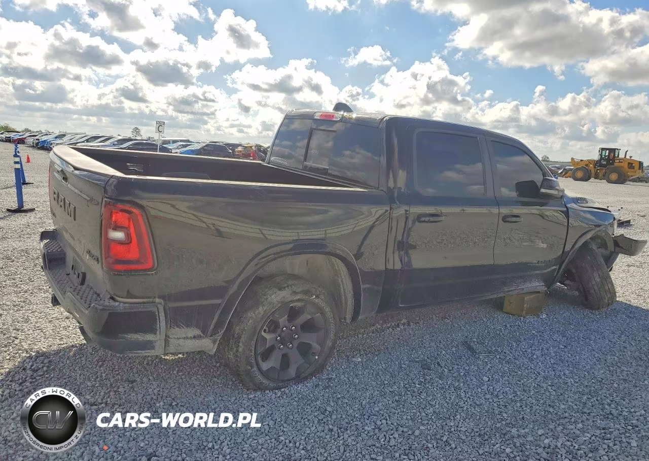 2025 Ram 1500 Big Horn VIN:1C6SRFFP8SN699400 - 3