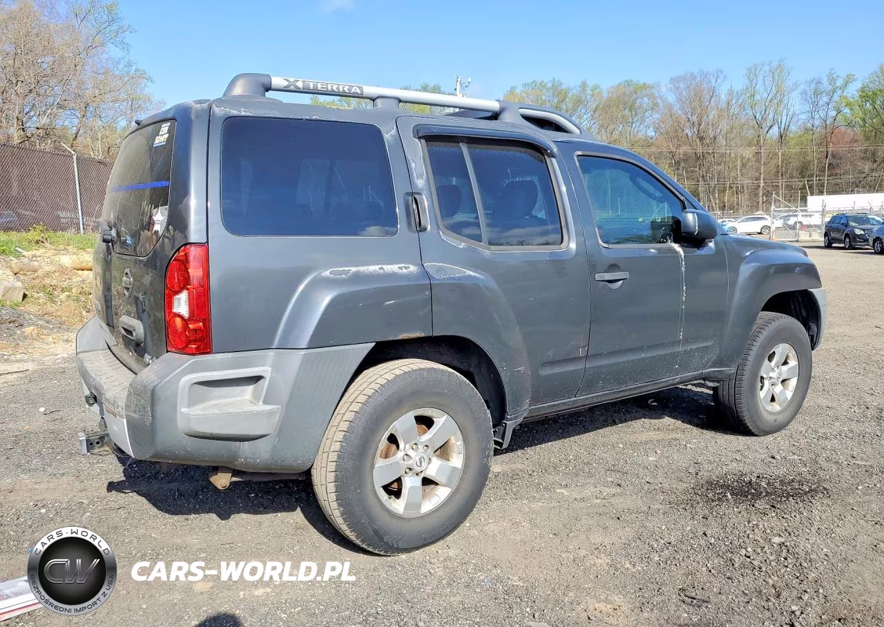 2010 Nissan Xterra X VIN:5N1AN0NW8AC511793 - 3