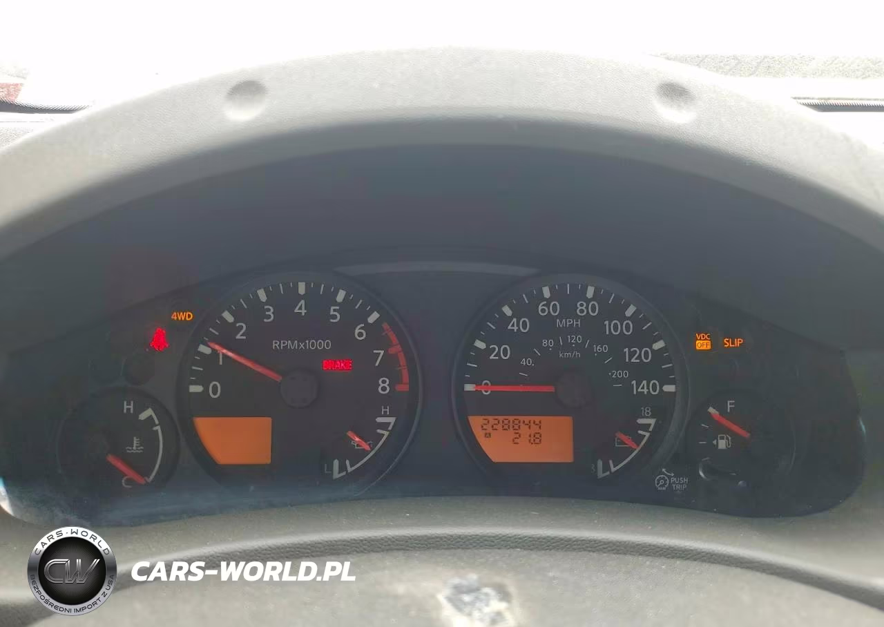 2010 Nissan Xterra X VIN:5N1AN0NW8AC511793 - 9