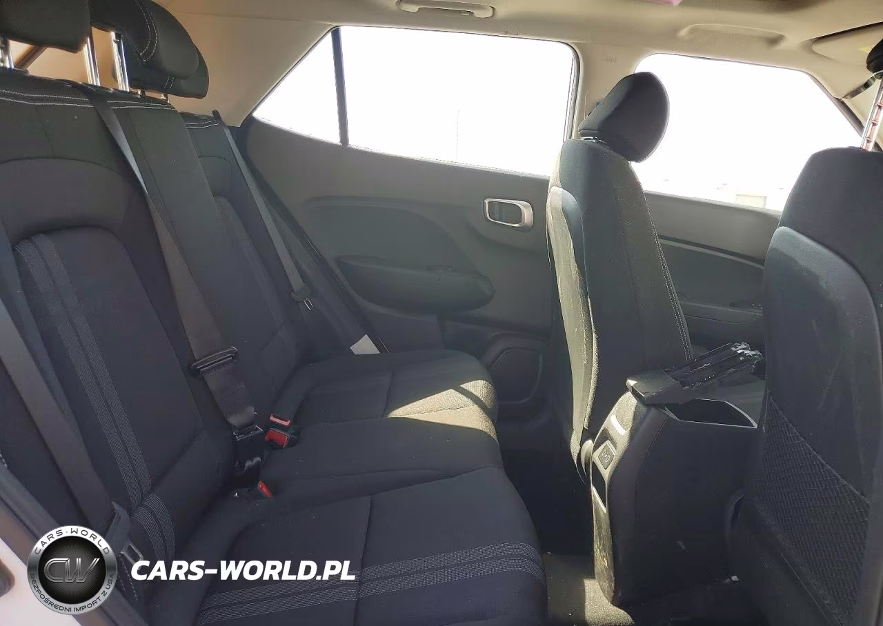2026 Hyundai Venue Sel VIN:KMHRC8A39TU425232 - 11
