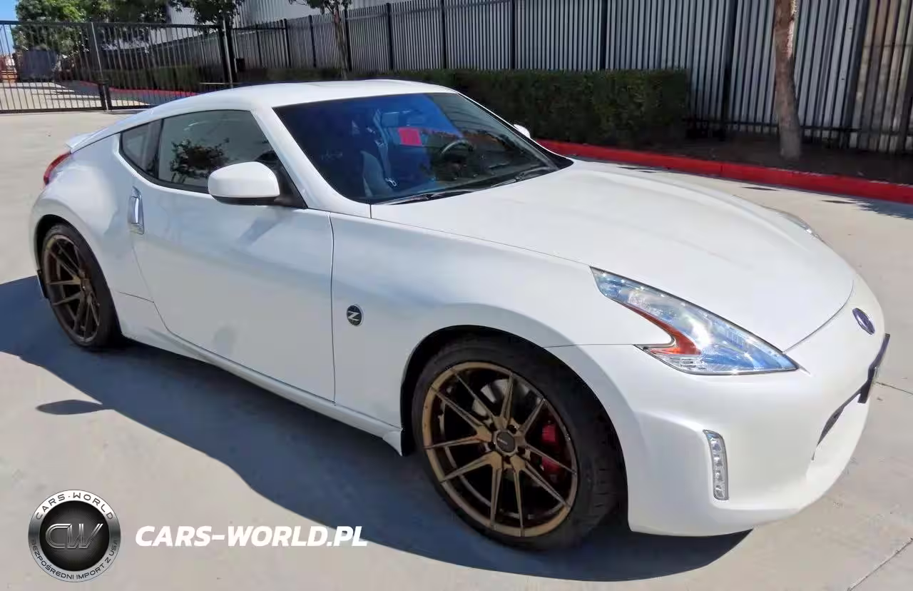2017 Nissan 370Z Sport
