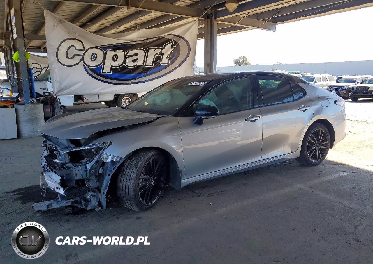 2022 Toyota Camry Hybrid Xse – zdjęcie 1 z 12