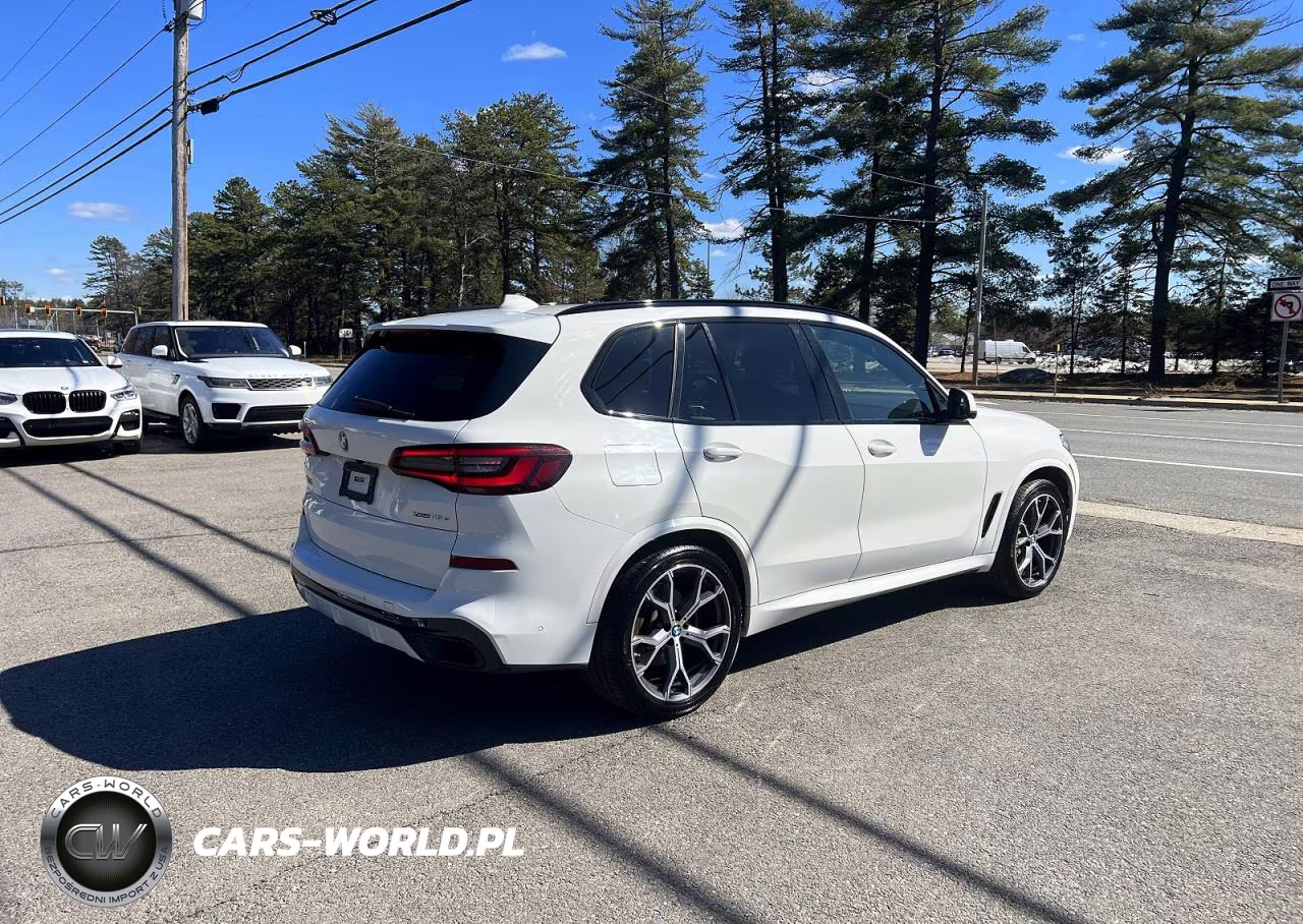 2021 BMW X5 xDrive45E VIN:5UXTA6C08M9D84086 - 4