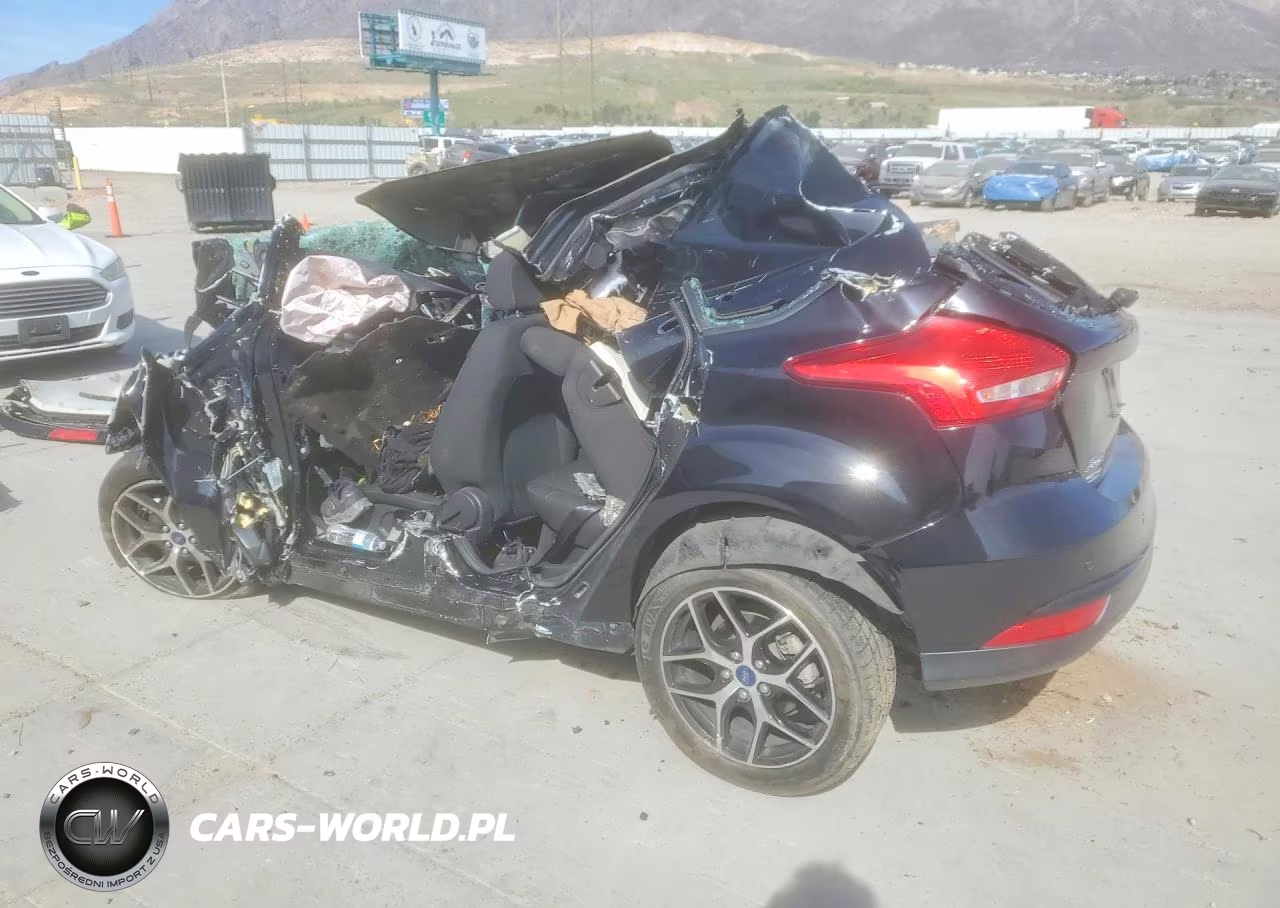 2018 Ford Focus Sel VIN:1FADP3M27JL224432 - 2