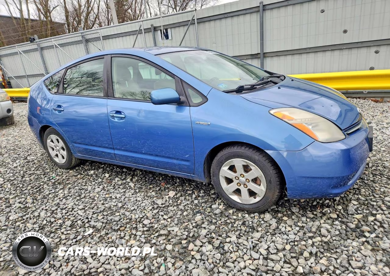 2008 Toyota Prius Base VIN:JTDKB20U187705765 - 4