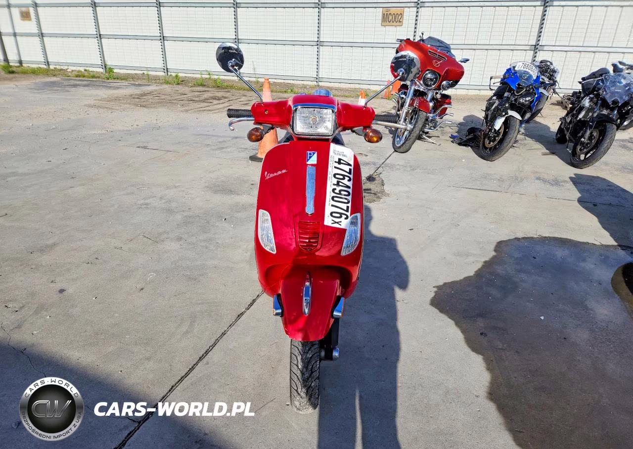 2015 Vespa 150 Cc Scooter VIN:ZAPM448F295603343 - 2