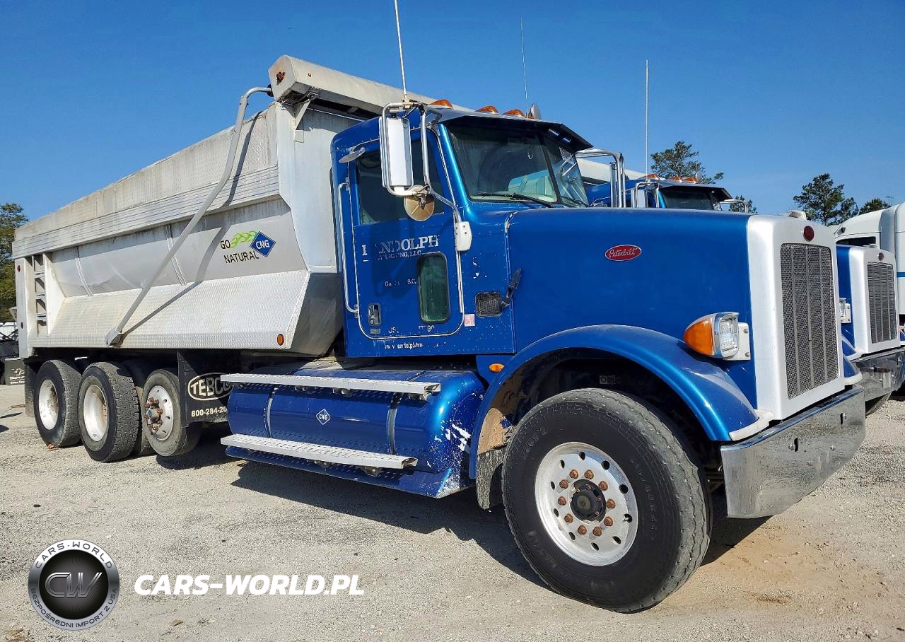 2015 Peterbilt 365 Dump Truck