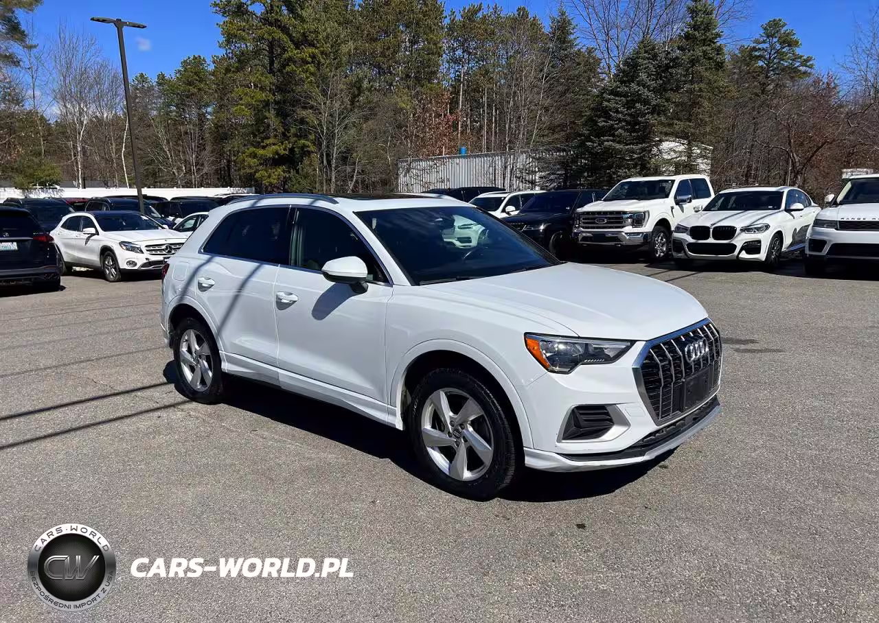 2020 Audi Q3 Premium