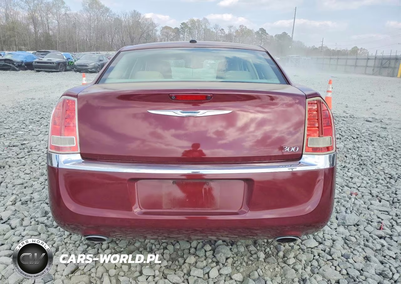 2012 Chrysler 300 Limited VIN:2C3CCACG3CH186074 - 6