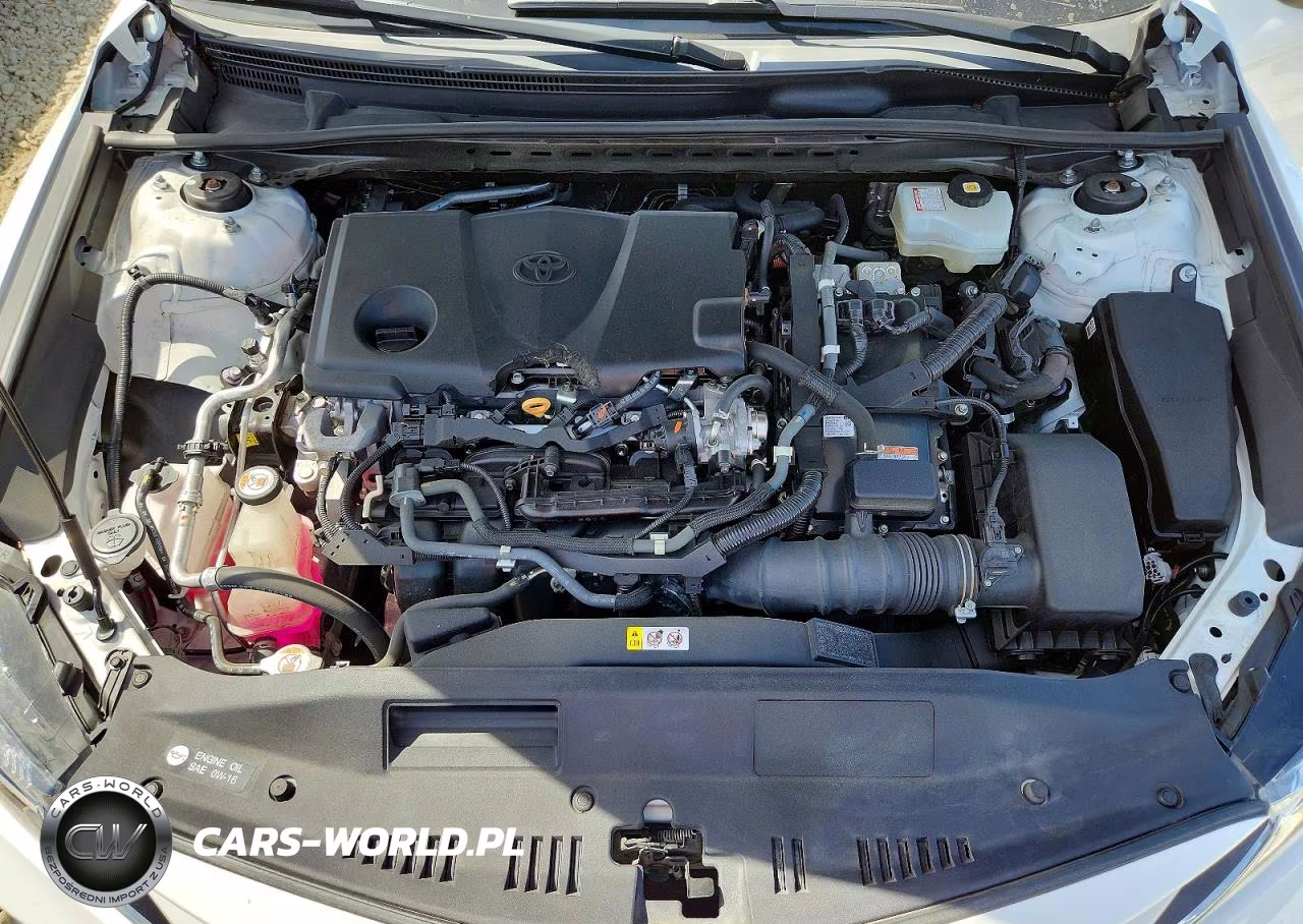 2021 Toyota Camry Hybrid Le VIN:4T1C31AK6MU552817 - 11