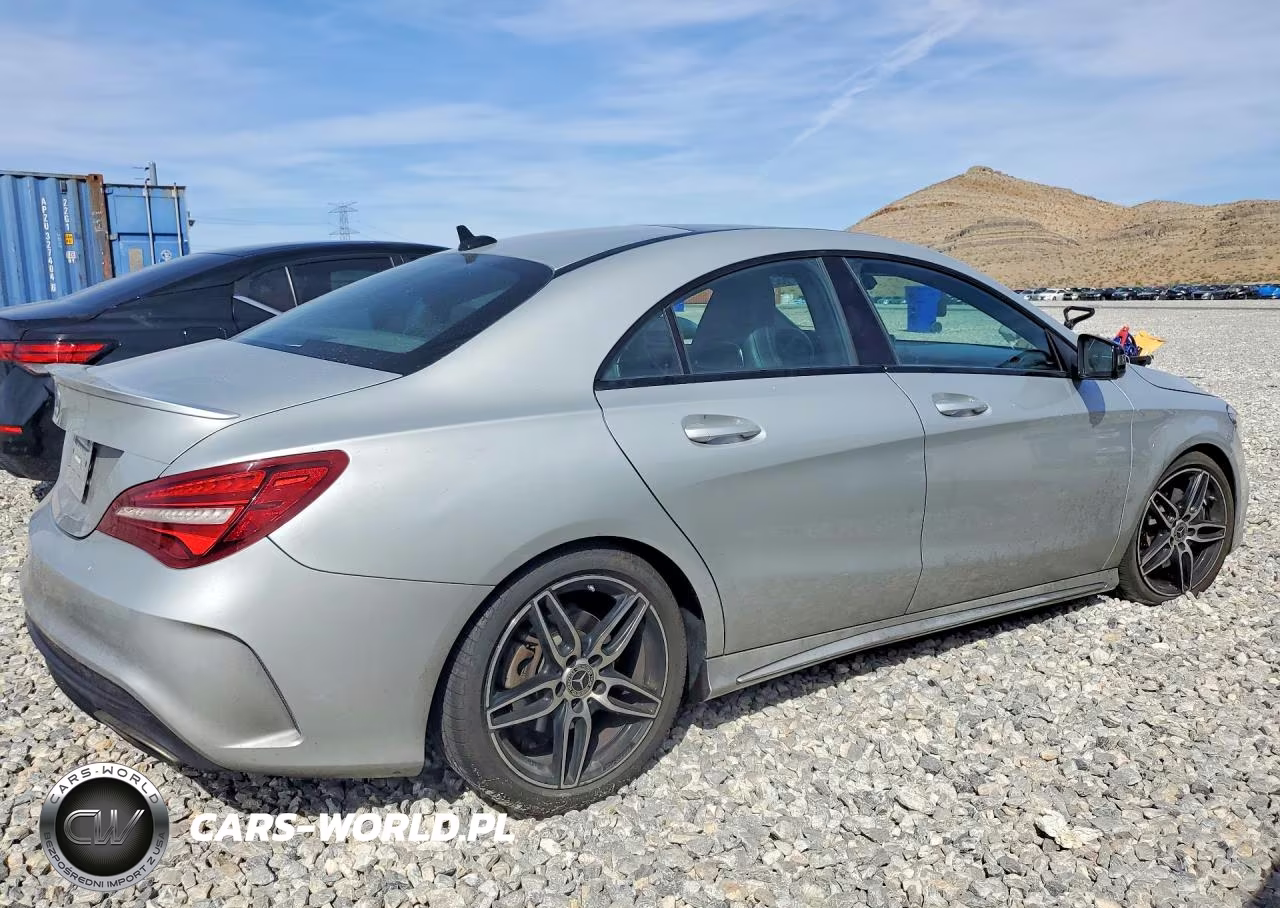 2018 Mercedes-Benz Cla 250 VIN:WDDSJ4EB1JN566718 - 3