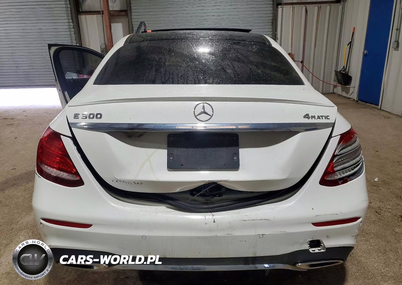 2018 Mercedes-Benz E 300 4Matic VIN:WDDZF4KB2JA371643 - 6