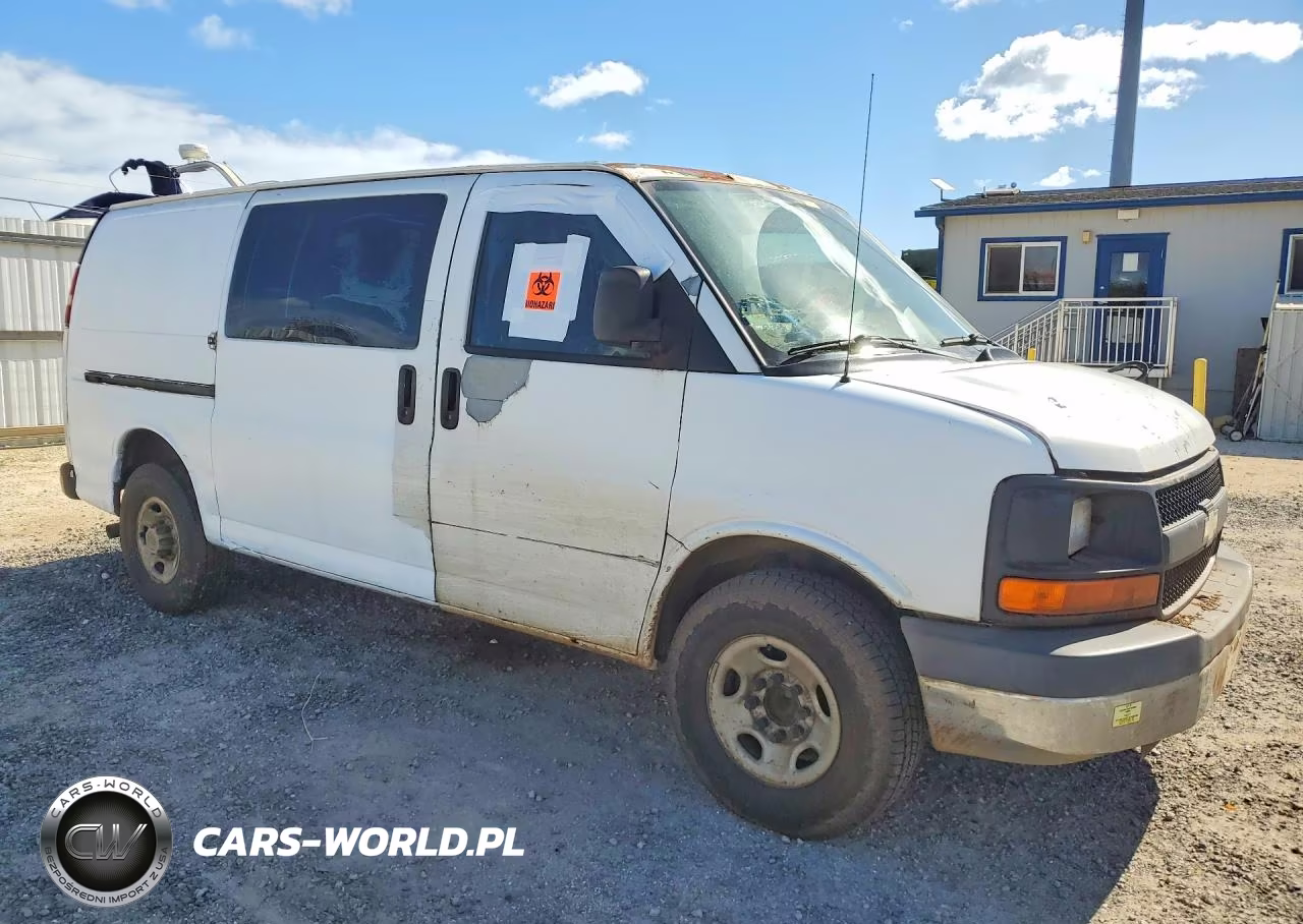 2007 Chevrolet Exp G2500 VIN:1GCGG25V471151597 - 4