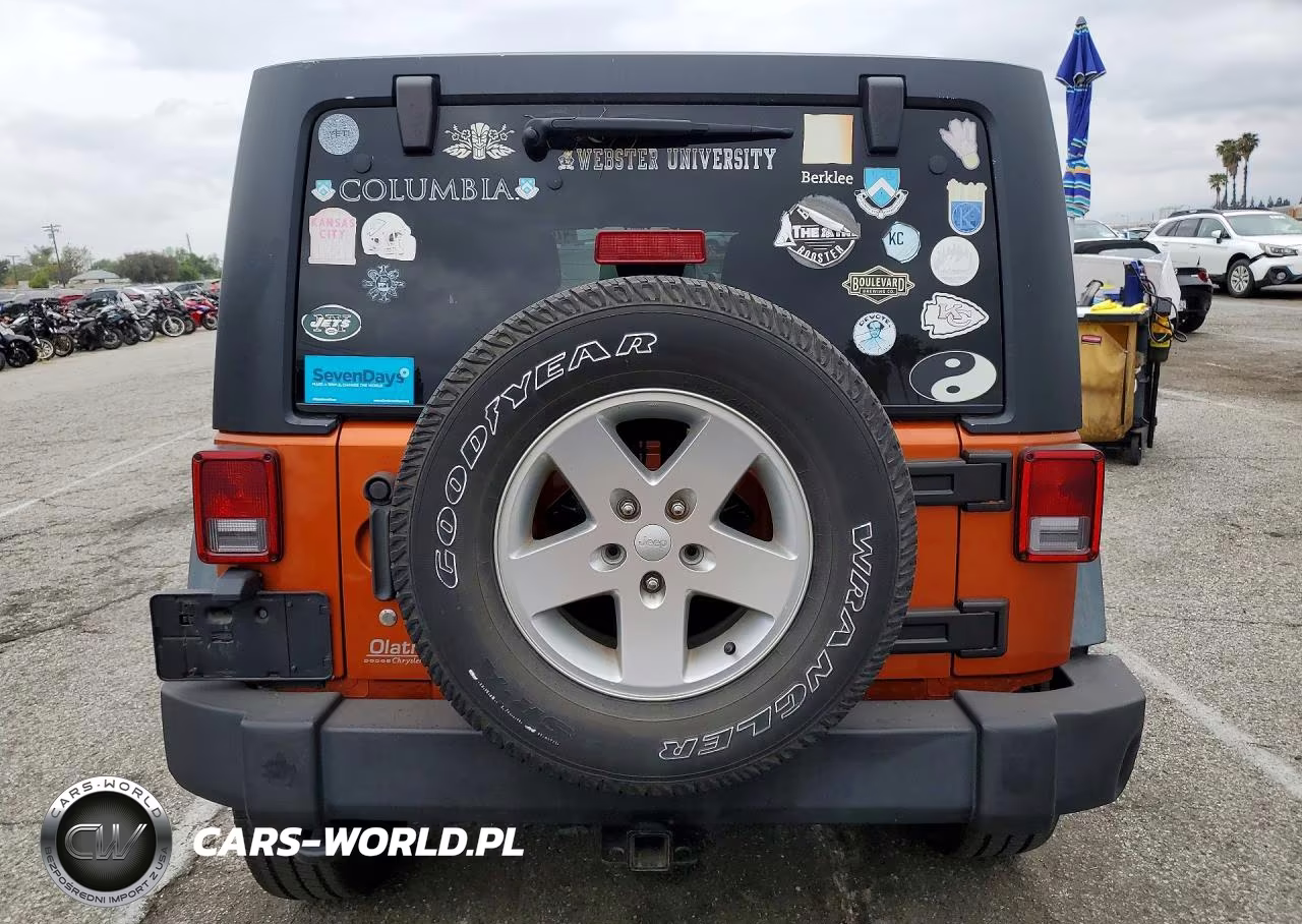2011 Jeep Wrangler Unlimited Sport VIN:1J4BA3H14BL501344 - 6