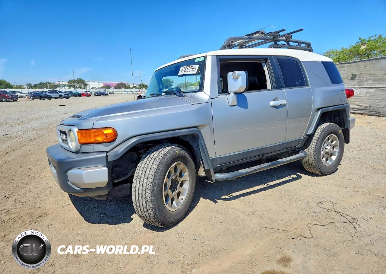 2012 Toyota Fj Cruiser Base