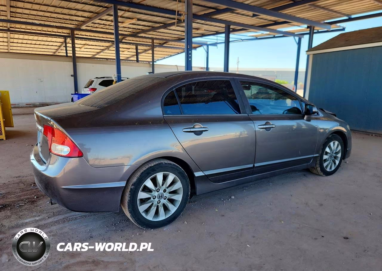 2010 Honda Civic VIN:19XFA1F91AE029440 - 3