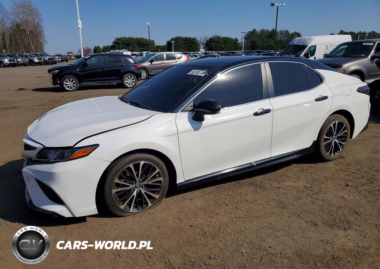 2020 Toyota Camry Se