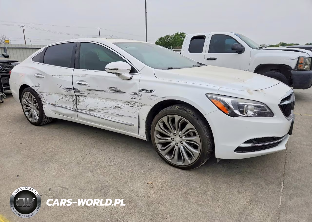 2017 Buick Lacrosse Essence VIN:1G4ZP5SS3HU136394 - 4