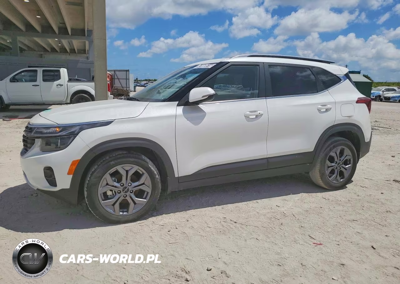 2024 Kia Seltos S VIN:KNDEU2AA8R7662085 - 1