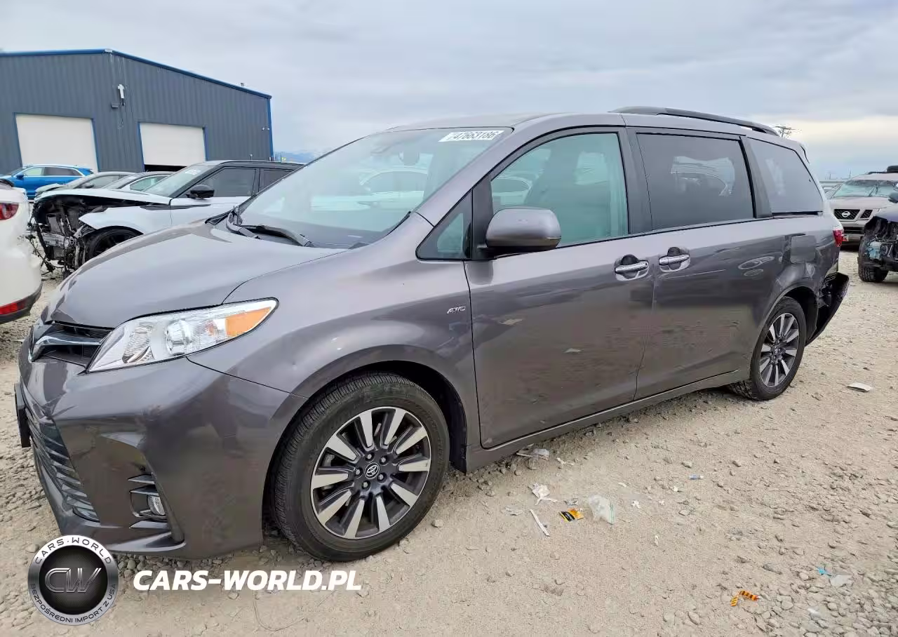 2019 Toyota Sienna Xle Premium 7-Passenger