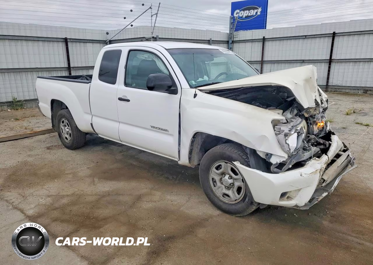 2015 Toyota Tacoma Base VIN:5TFTX4CN7FX050918 - 4