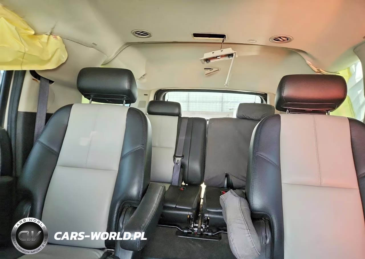 2007 Chevrolet Suburban K1500 VIN:3GNFK16307G315406 - 10