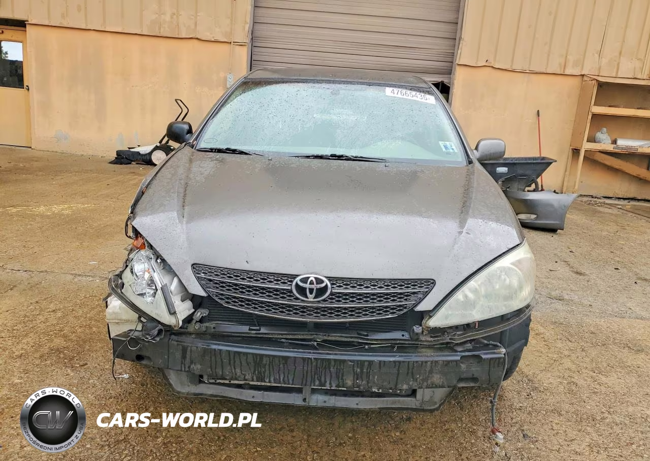 2004 Toyota Camry Xle VIN:4T1BE32K24U929725 - 5
