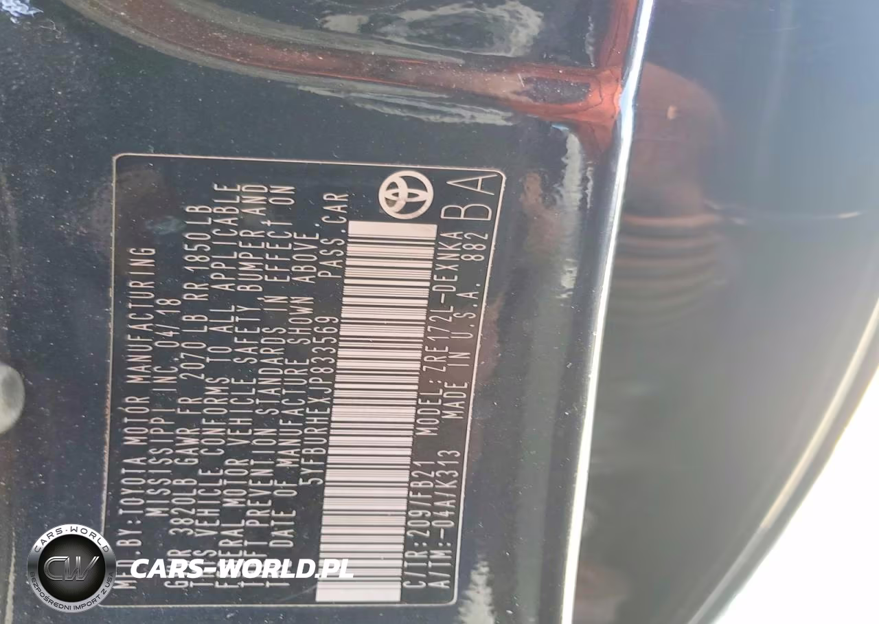 2018 Toyota Corolla Le VIN:5YFBURHEXJP833569 - 13