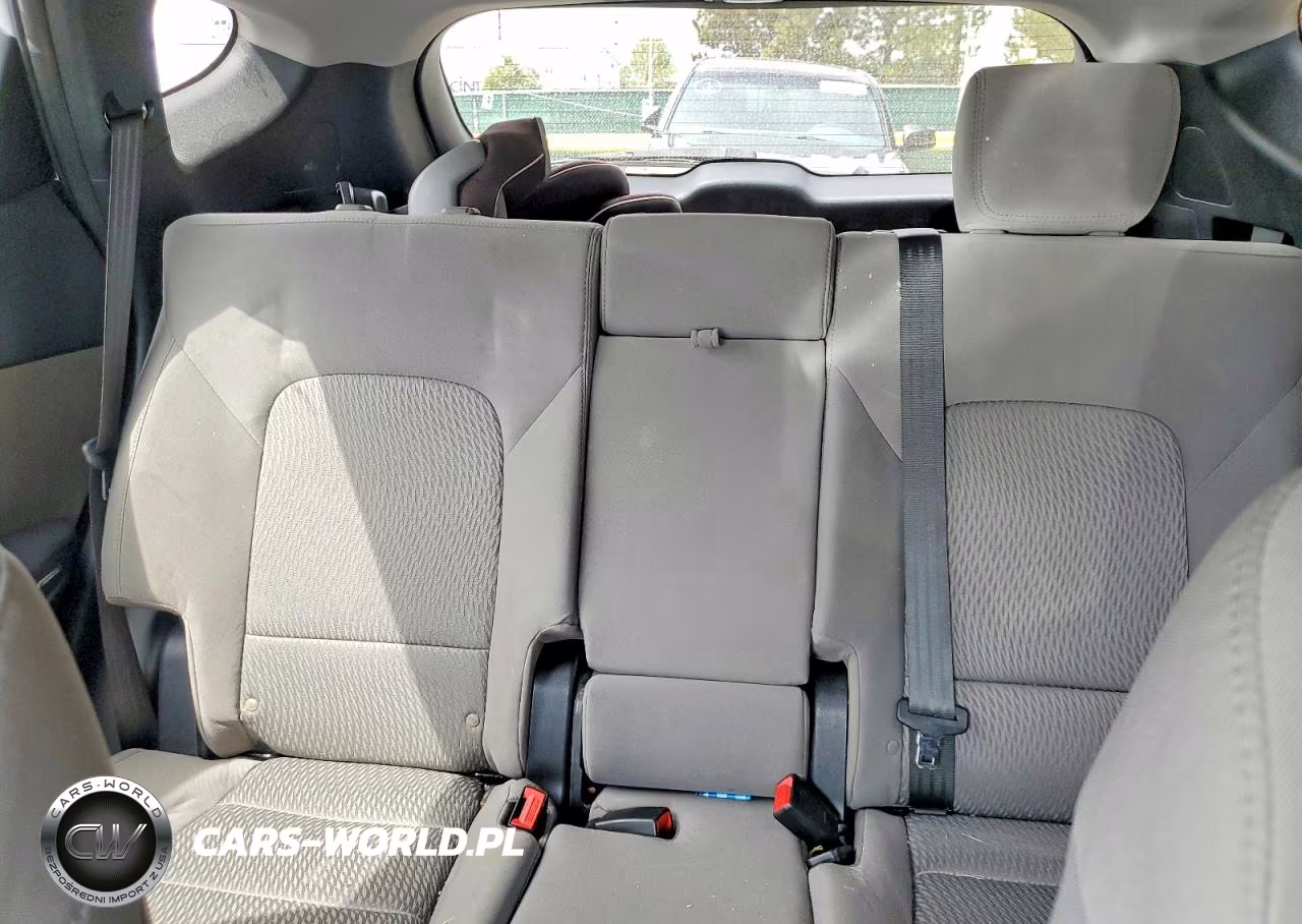 2015 Hyundai Santa Fe Sport 2.4L VIN:5XYZTDLB3FG236485 - 10