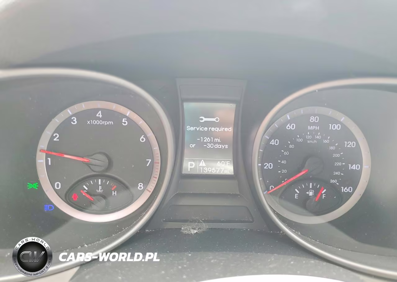 2015 Hyundai Santa Fe Sport 2.4L VIN:5XYZTDLB3FG236485 - 9