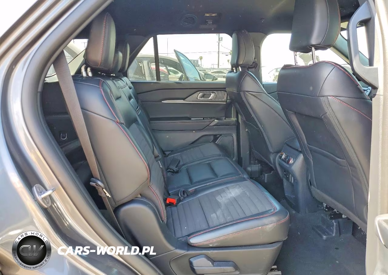 2025 Ford Explorer St-Line VIN:1FMUK7KH1SGC62462 - 11