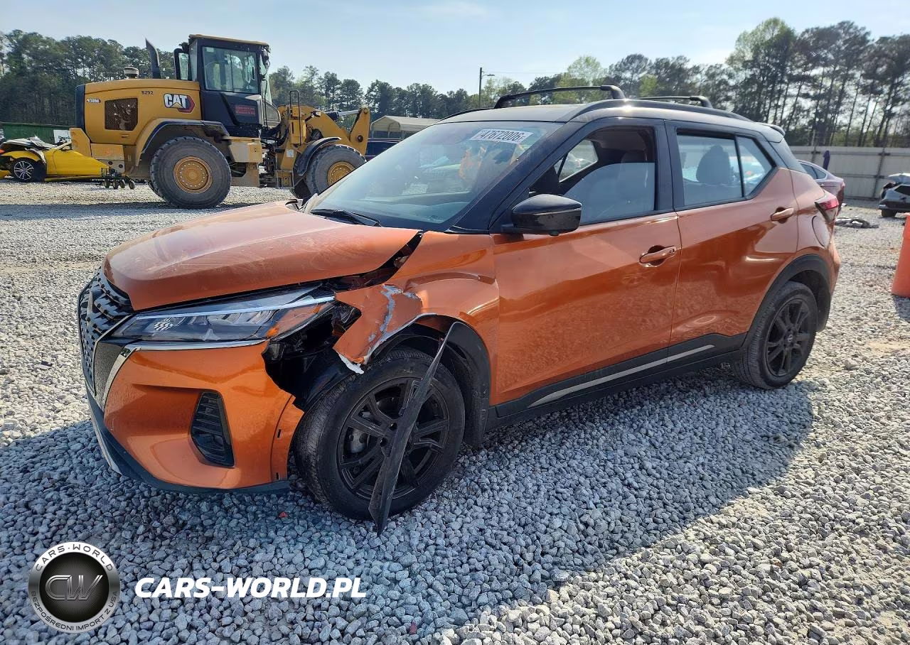 2024 Nissan Kicks Sr