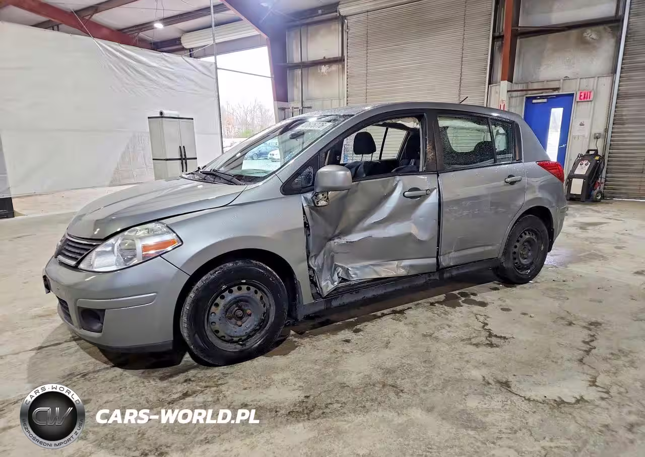 2009 Nissan Versa 1.8 S