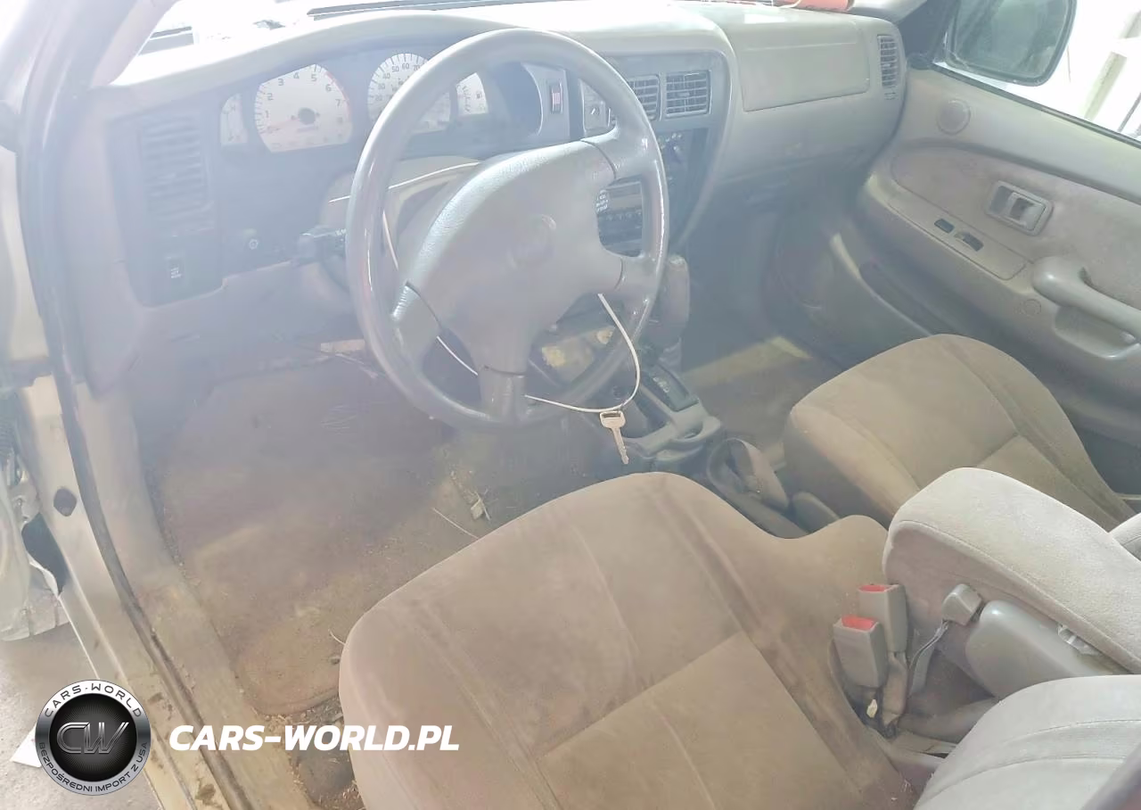 2004 Toyota Tacoma V6 VIN:5TEWN72N74Z374155 - 8