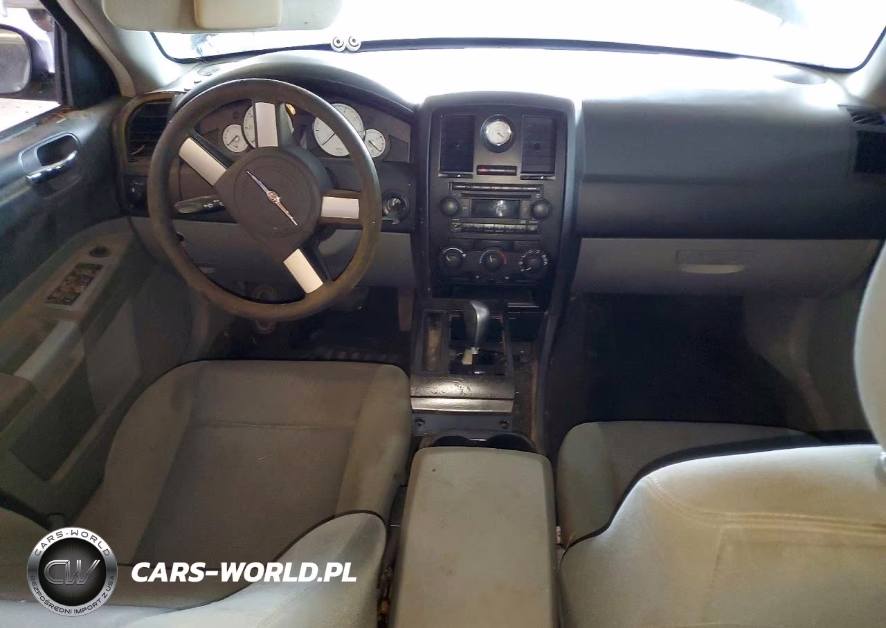 2006 Chrysler 300 VIN:2C3KA43R96H238946 - 8