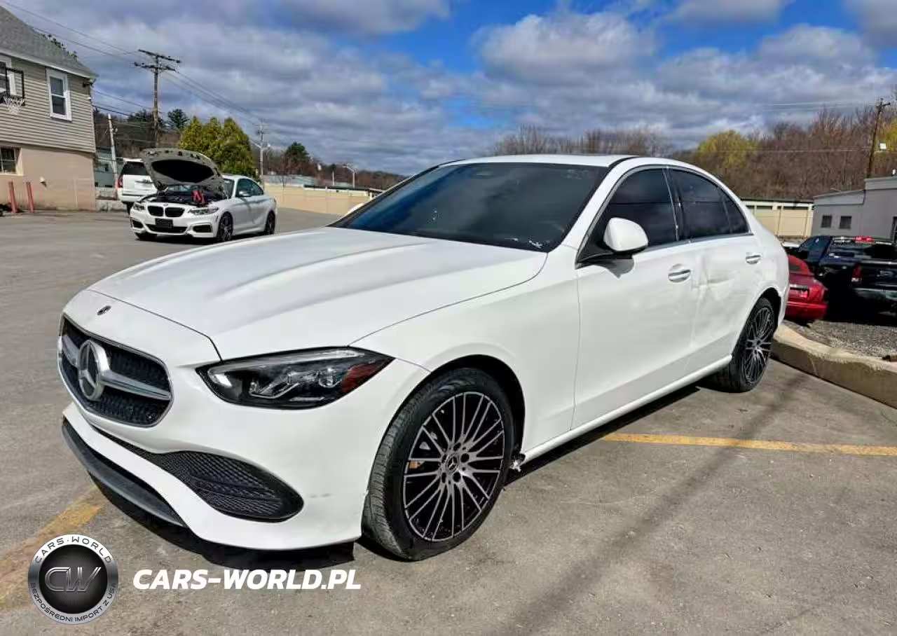 2023 Mercedes-Benz C 300